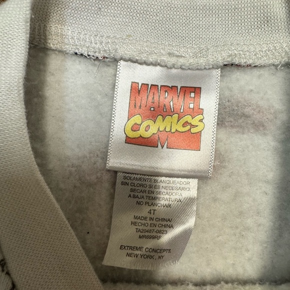 Marvel Graphic Sweatshirt 4T - Picture 3 of 4